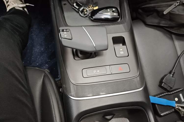 Used CHANGAN Eado 2025 Blue Whale 1.5T 500Bar Prestige Model
