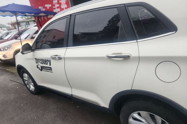 Used BAIC Senova X65 2015 2.0T automatic comfort version
