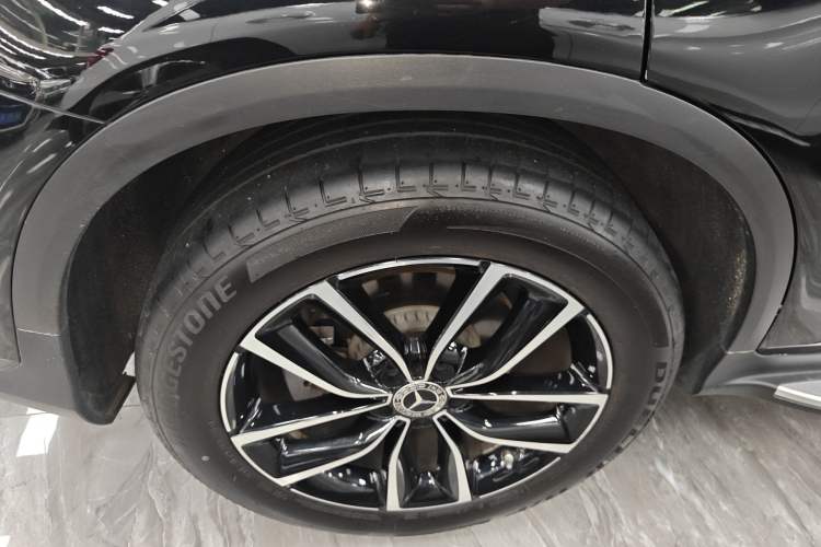 Used Mercedes-Benz GLC 2021 GLC 300 L 4MATIC Dynamic Model Right Rear Wheel Hub