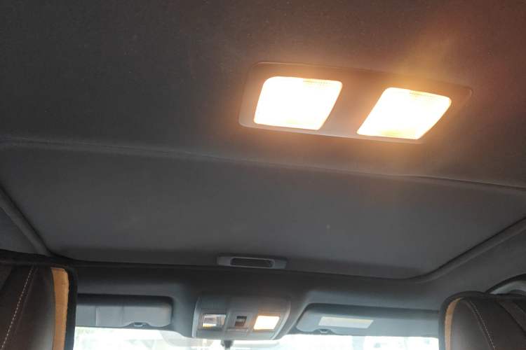 Used Mazda CX-4 2016 2.0L Automatic 2WD Blue Sky Dynamic Edition