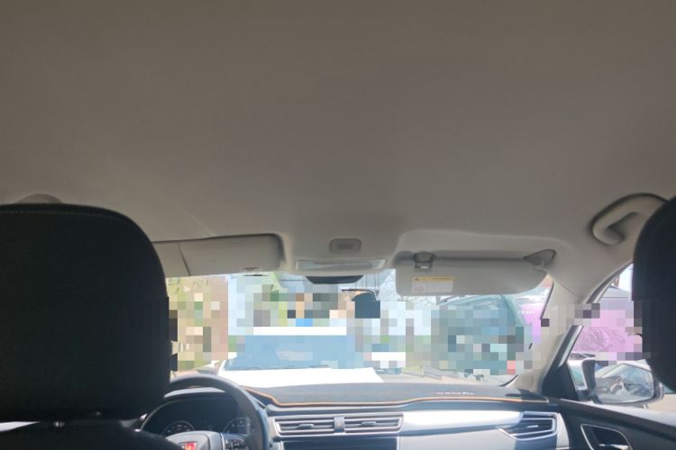 Used Roewe i5 2020 1.5L Manual 4G Connect Luxury Edition
