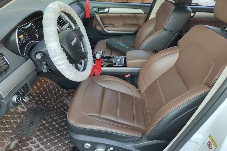 Used Haval H8 2017 2.0T Diesel Two-Wheel Drive Smart Edition