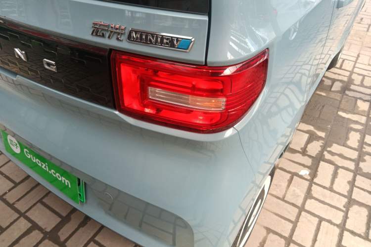 Used Wuling Hongguang MINIEV 2022 Easy Version Lithium Iron Phosphate