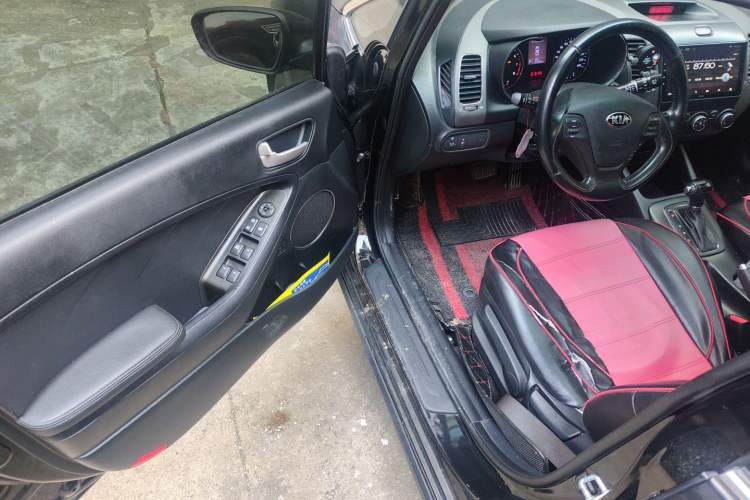 Used Kia K3S 2014 1.6L Automatic GLS Driver Seat