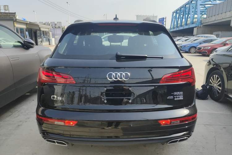 Used Audi Q5L 2025 quattro 45th Anniversary Edition 45 TFSI Luxury Dynamic Model
