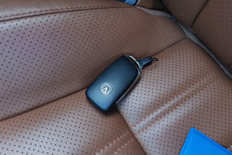 Used CHANGAN CS95 2017 2.0T Two-Wheel Drive Zhituo Edition