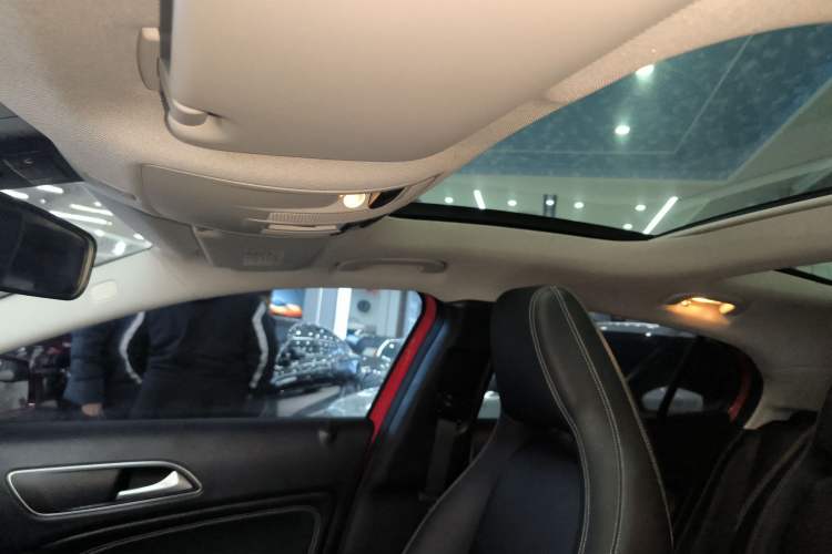 Used Mercedes-Benz GLA 2016 GLA 220 4MATIC Fashion Edition
