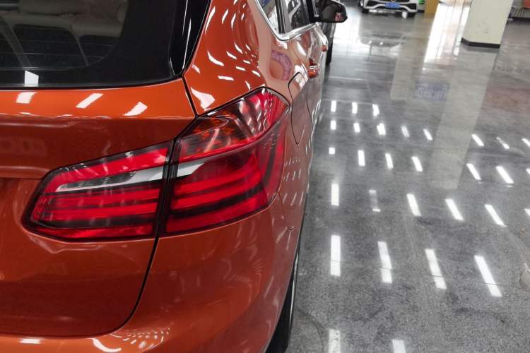 Used BMW 2 Series Active Tourer 2016 218i Sports Design Package Exterior 3