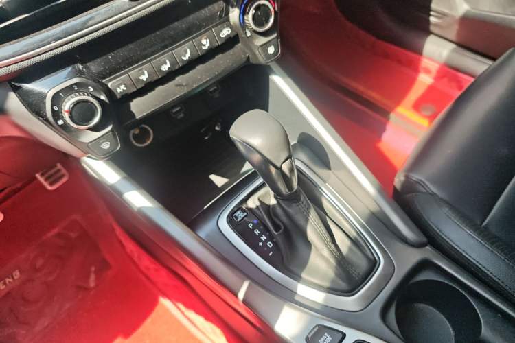 Used Hyundai Lafesta 2019 280TGDi Sport Edition China VI Gear Lever