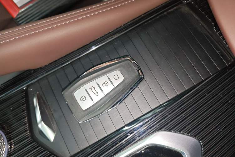 Used Geely Auto Monjaro L 2021 2.0TD DCT EVO Two-Wheel-Drive Flagship Version