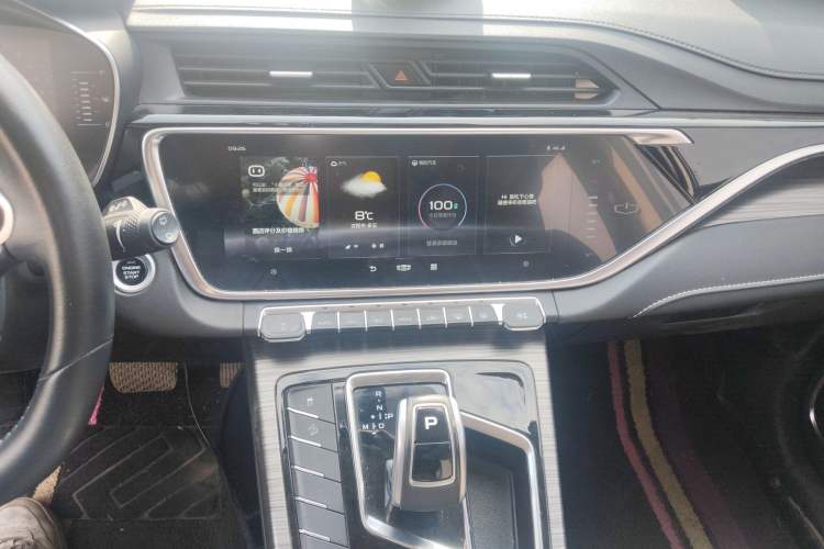 Used Geely Auto Emgrand X7 Sport 2020 1.8TD DCT Smart Connect PRO Audio And AC Panel