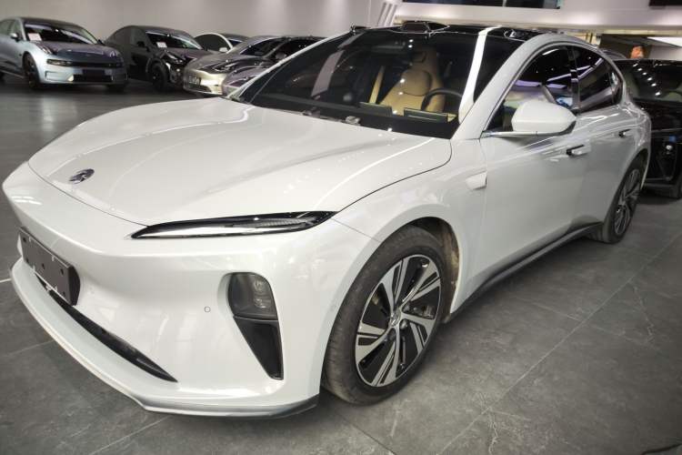 Used Nio ET5 2022 75 kWh