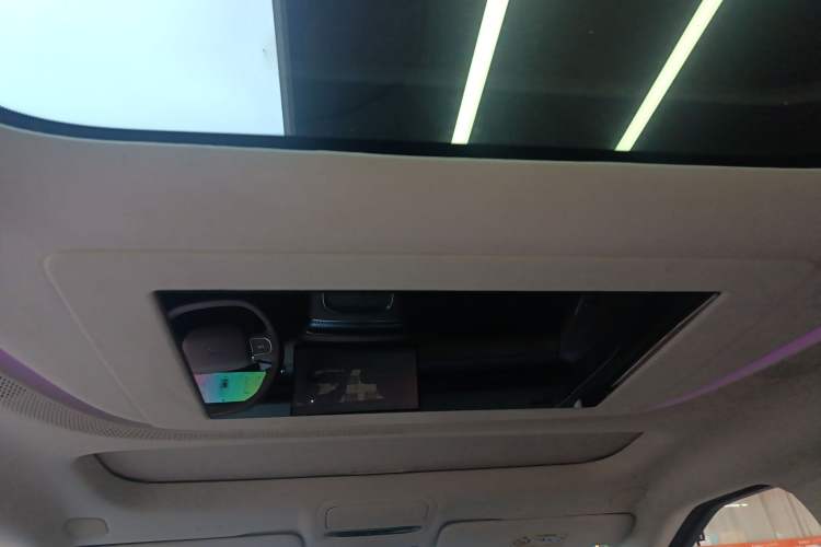 Used XPeng X9 2026 Model—Range-Extended Version 1602 Max
