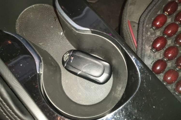 Used Buick Envista 2022 1.5T GS Fuel-Efficient Version Vehicle Key