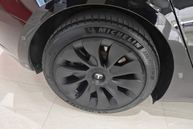 Used Tesla Model 3 2022 Rear-Wheel-Drive Version