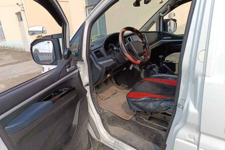 Used FORTHING Lingzhi 2023 V3 1.6L Base Model 2 Seats