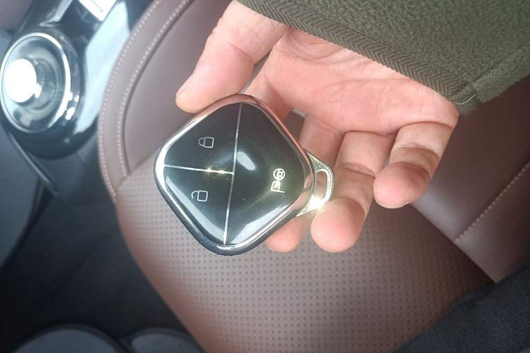 Used Wuling Bingo 2023 410 km Lingxi Deluxe Edition Interior 1