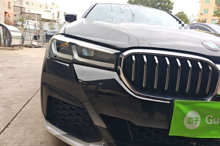 Used BMW 5 Series 2022 530Li Leading Model M Sport Package Right Front Headlight