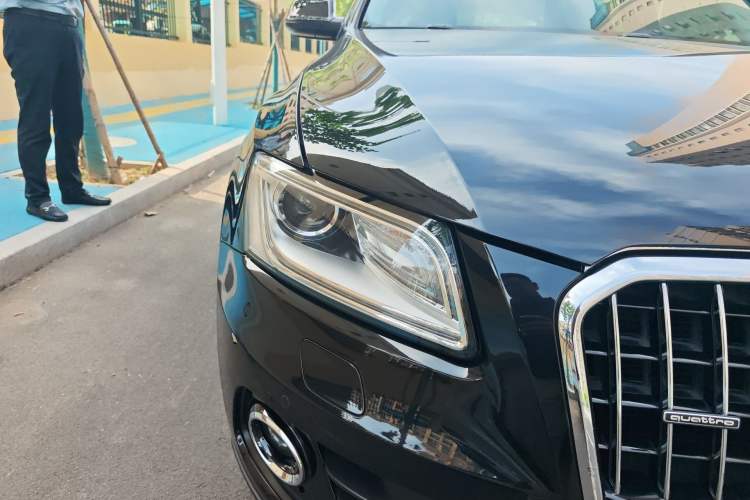 Used Audi Q5 2015 40 TFSI Comfort Model
