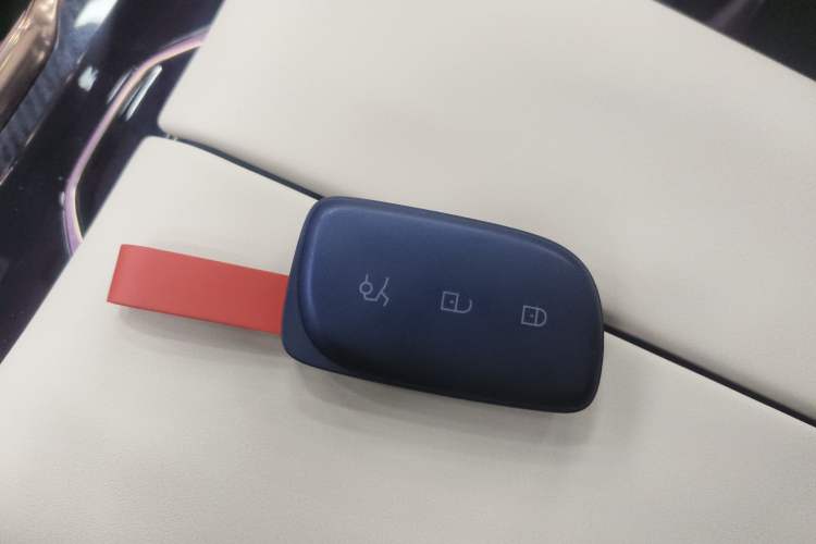 Used Lynk & Co 900 2025 2.0T Exploration Edition