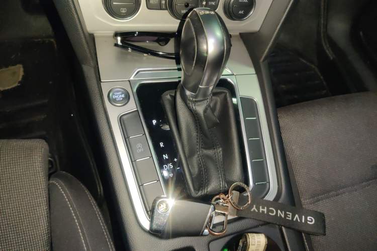 Used Volkswagen Variant 2017 280TSI Two-Wheel-Drive Comfort Edition