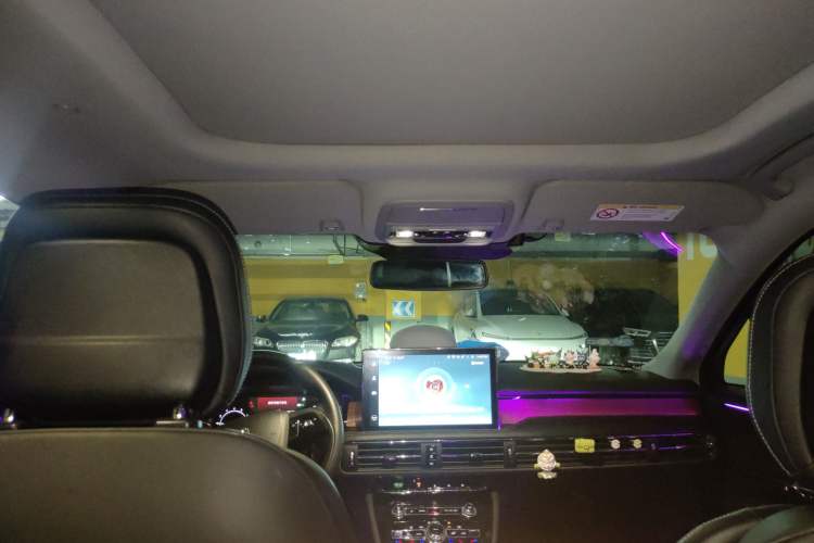 Used Lincoln Corsair 2021 2.0T Two-Wheel-Drive Luxury Edition Headliner