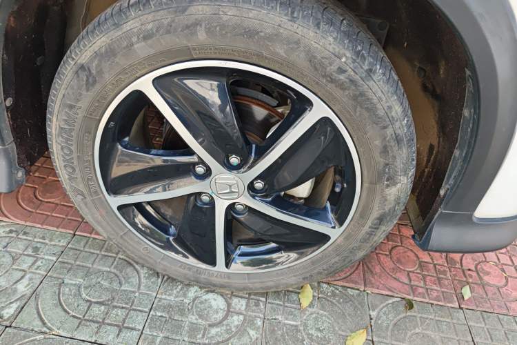 Used Honda Vezel 2020 1.5L CVT Pioneer Edition
