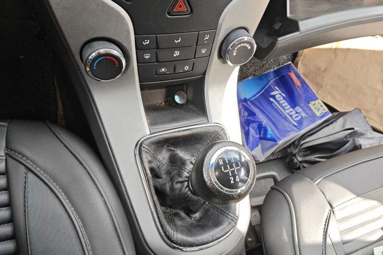 Used Chevrolet Cruze 2013 1.6L SE MT
