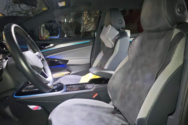 Used Volkswagen ID.4 CROZZ 2022 Long-Range Lite PRO Edition
