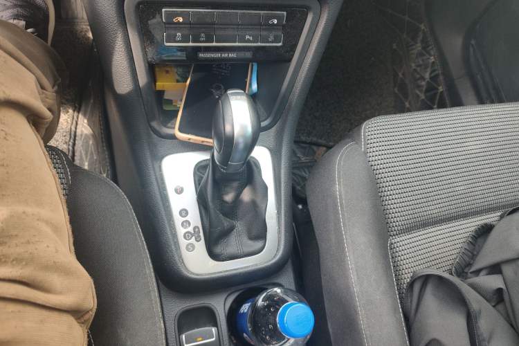 Used Volkswagen Sharan 2018 380TSI Comfort Edition 7-Seater Gear Lever