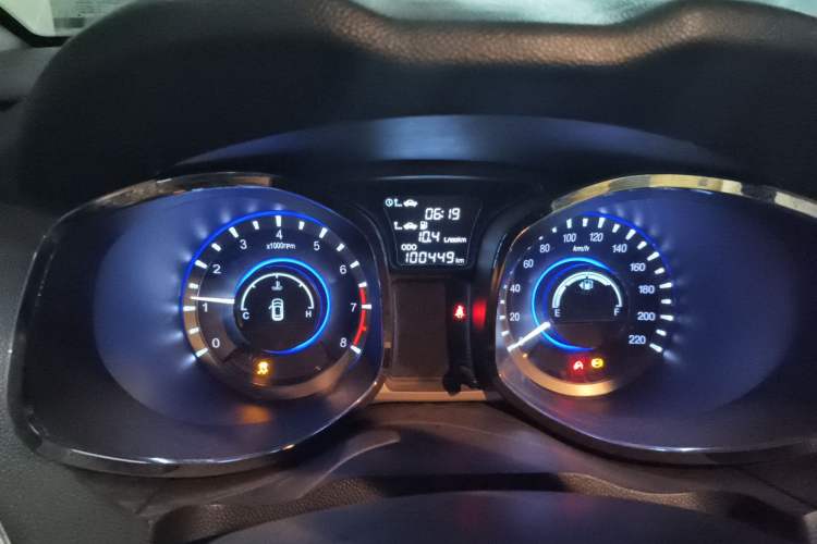 Used JAC Group Refine S5 2013 1.8T Manual New Edition