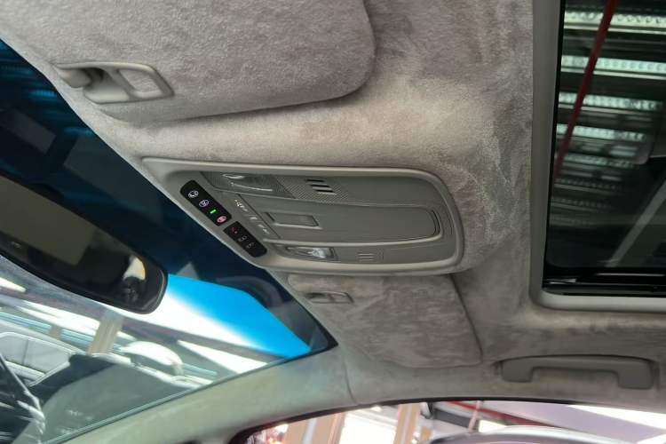 Used Buick GL8 2021 ES Landtrek 653T Comfort Edition
