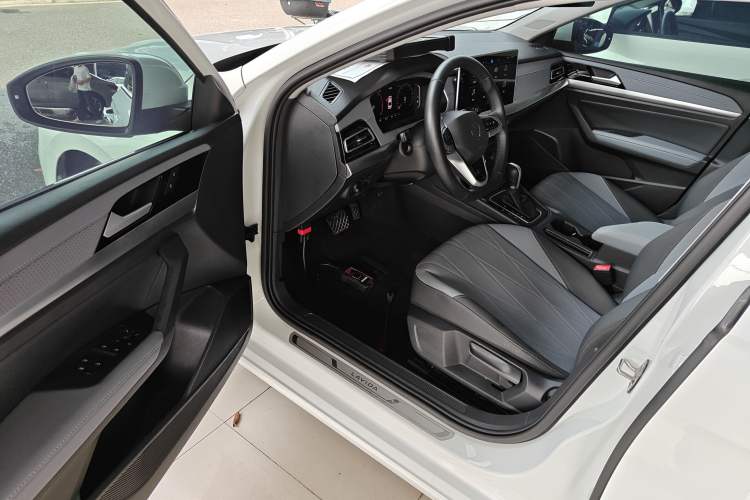 Used Volkswagen Lavida 2023 1.5L Automatic 5 Million Edition Driver Seat