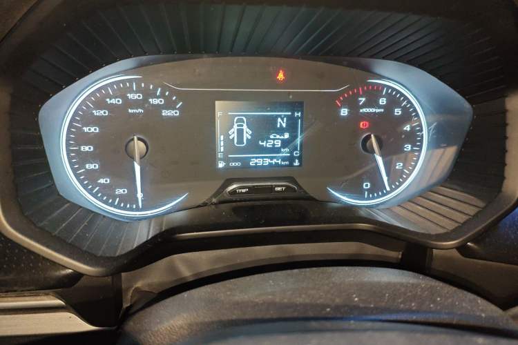 Used Wuling Jiachen 2022 1.5L Manual Enjoyment Elite Model