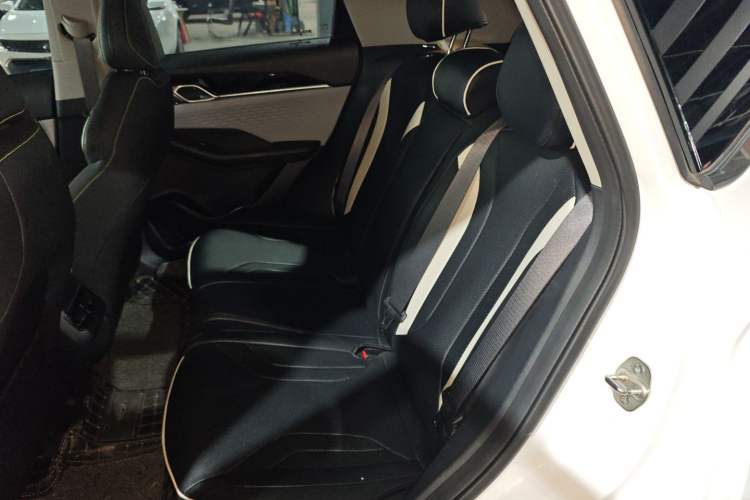 Used Geely Auto Coolray 2022 Bin Yue COOL 1.5TD DCT Hot Engine Edition Left Rear Seat