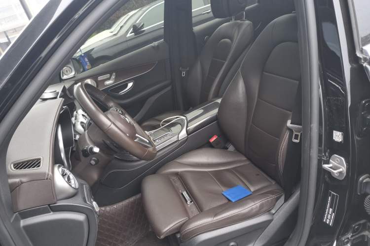 Used Mercedes-Benz GLC 2021 GLC 300 L 4MATIC Dynamic Model Left Front Seat