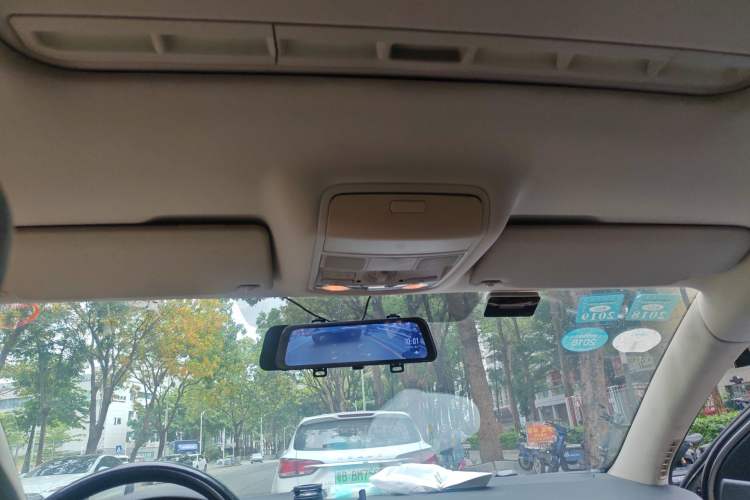 Used Skoda Superb 2012 1.8TSI Automatic Elegant Edition Headliner