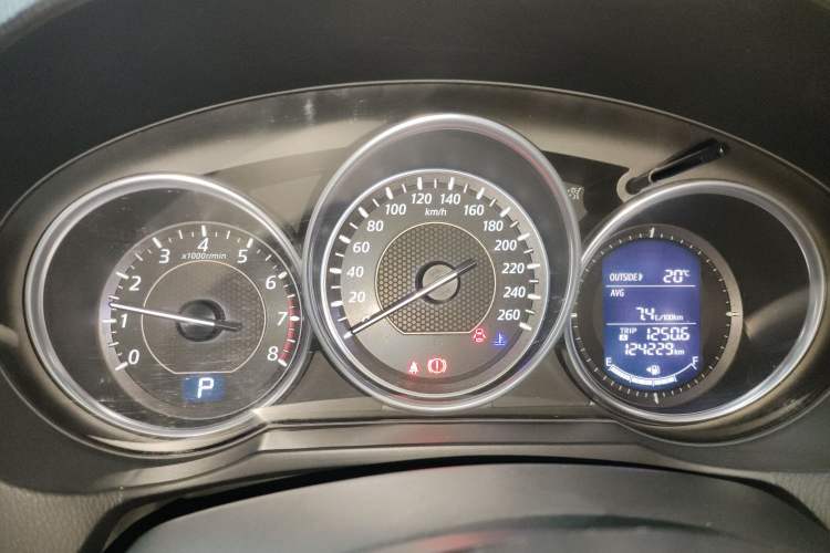 Used Mazda Atenza 2015 2.0L Blue Sky Luxury Edition Instrument Cluster