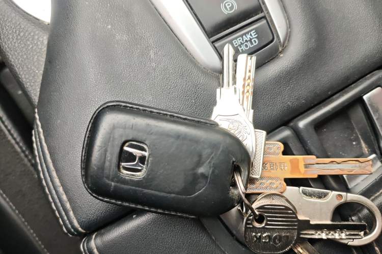 Used Honda Avancier 2017 240TURBO Two-Wheel Drive Luxury Edition Vehicle Key