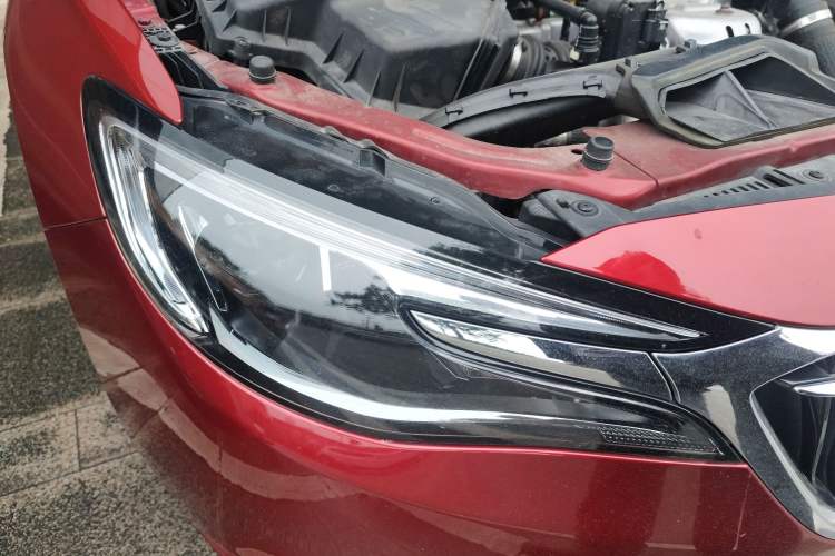 Used Buick GT 2018 18T Automatic Elite Model