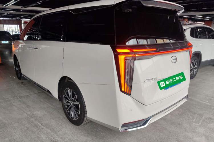 Used GAC Trumpchi M8 2024 Master Series 400T Prestige Edition Exterior 2