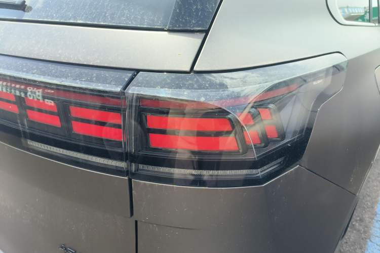 Used Volkswagen Teramont 2025 Tiguan Pro 450TSI Four-Wheel Drive Summit Edition