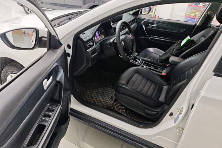 Used FORTHING S60 EV 2023 PRO Comfort Edition
