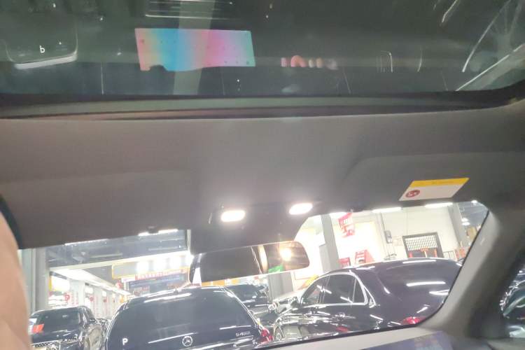 Used Li Auto L8 2023 Pro Model Headliner