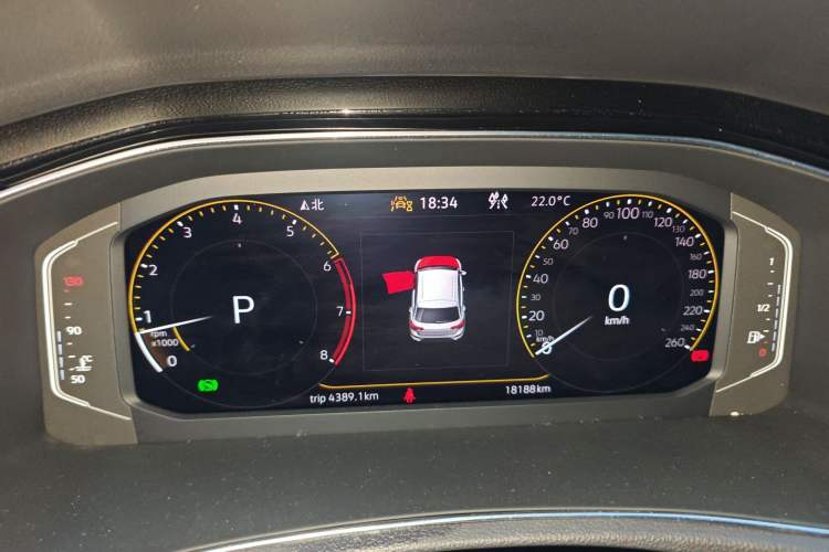 Used Volkswagen T-ROC 2022 280TSI DSG Two-Wheel Drive Comfort PLUS Instrument Cluster