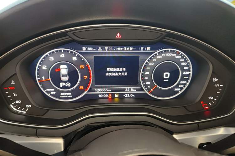 Used Audi A4L 2019 40 TFSI Fashion Edition China VI Emission Standard
