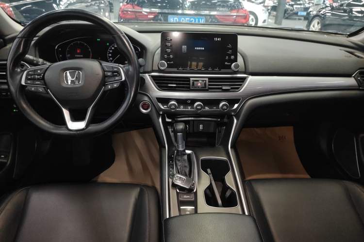 Used Honda Accord 2018 260TURBO Luxury Edition China VI
