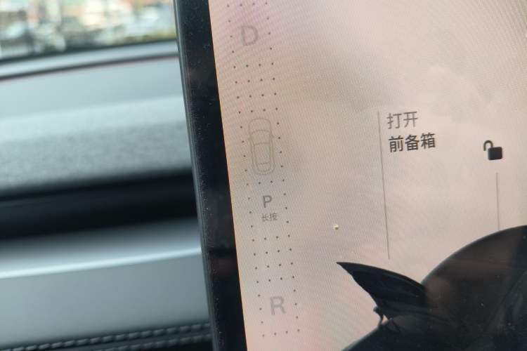 Used Tesla Model Y 2025 Rear-Wheel-Drive Version