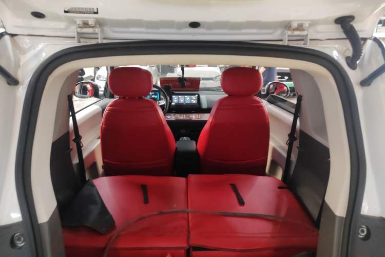 Used CHANGAN NEVO Lumin 2022 210km Sweet Edition Trunk