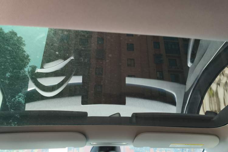 Used Tesla Model 3 2025 Model Revised Rear-Wheel-Drive Version
